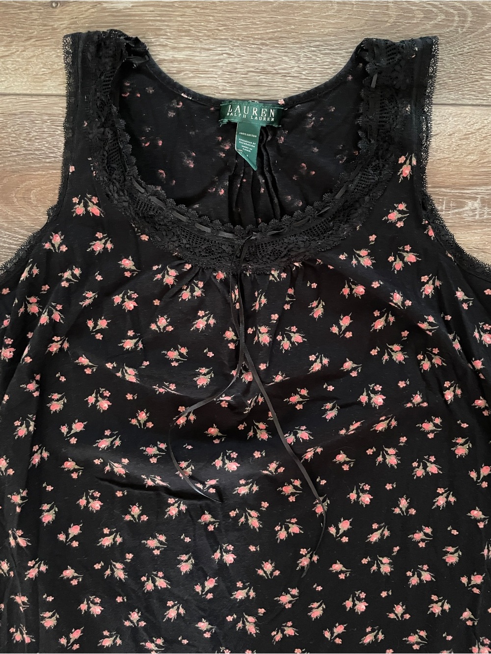 Lauren Ralph Lauren Ditsy Floral Mini Dress with Lace Detail - Picture 3 of 9